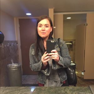 Meet your Posher, Sam